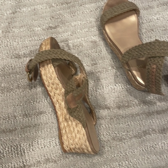 Stuart weitzman wedge sandal size 10 - Picture 2 of 4